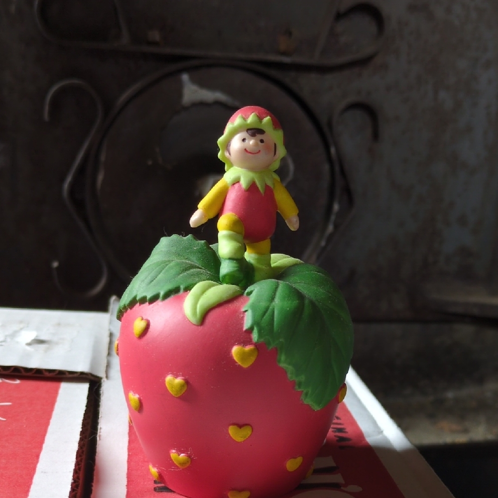 Avon Strawberry Elf Figurine - Red, Green, Yellow